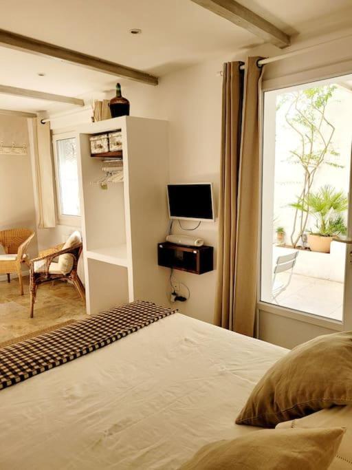 La Maison Blanche Intra-Muros Free Parking Aigues-Mortes Eksteriør bilde
